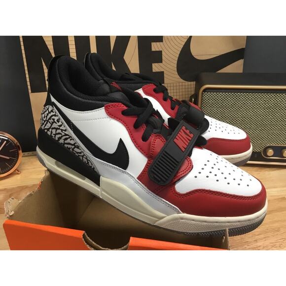 Authentic Nike Air Jordan Legacy 312 Low 'Chicago Red’ - Picture 2 of 11